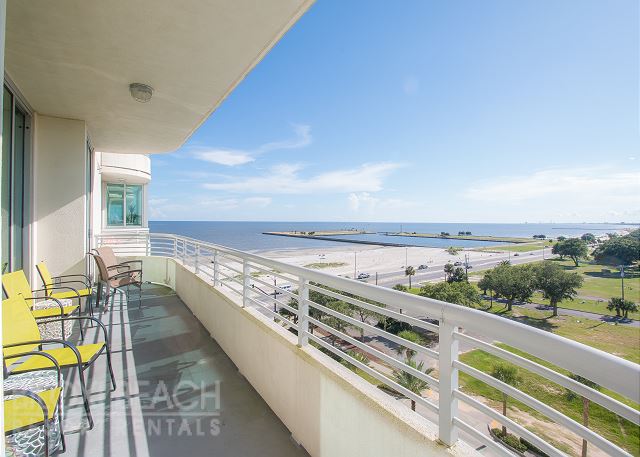 ocean club villas balcony