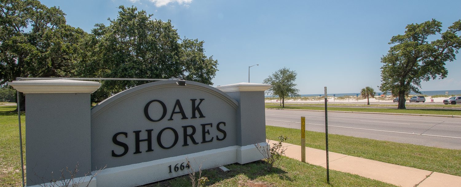   Oak shore community street sign